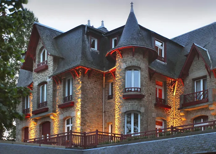 Le Castel Marie Louise فندق