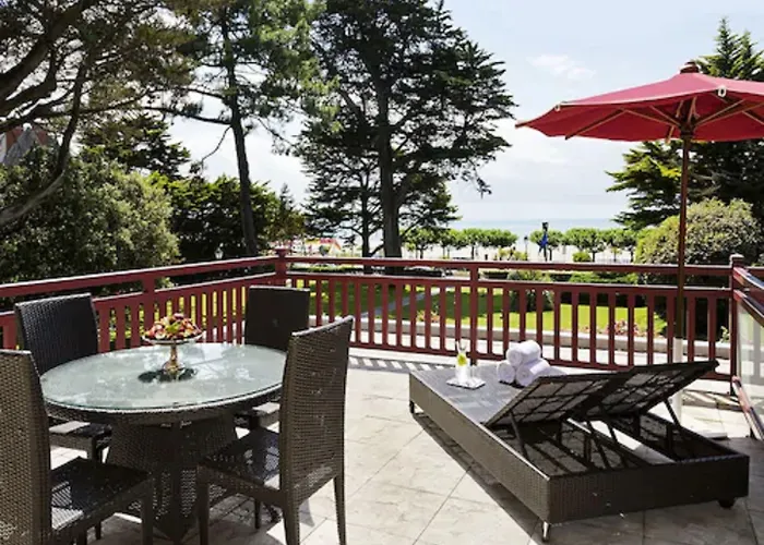 Le Castel Marie Louise فندق La Baule