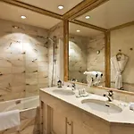 ホテル ル カステル マリー ルイーズ La Baule