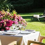 ル カステル マリー ルイーズ ホテル