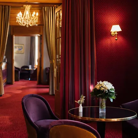 Le Castel Marie Louise Hotel