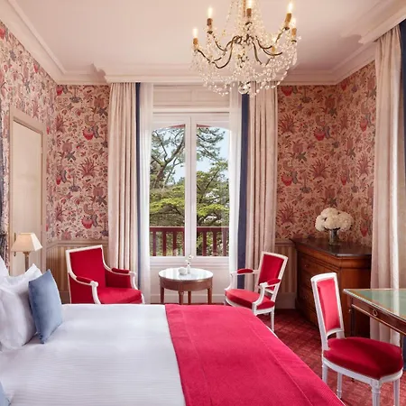 Отель Le Castel Marie Louise 5*