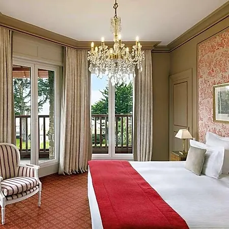 Le Castel Marie Louise 5*