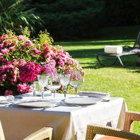 Le Castel Marie Louise Hotel