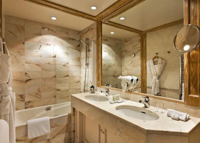 酒店 乐卡斯特玛丽露易丝酒店 La Baule